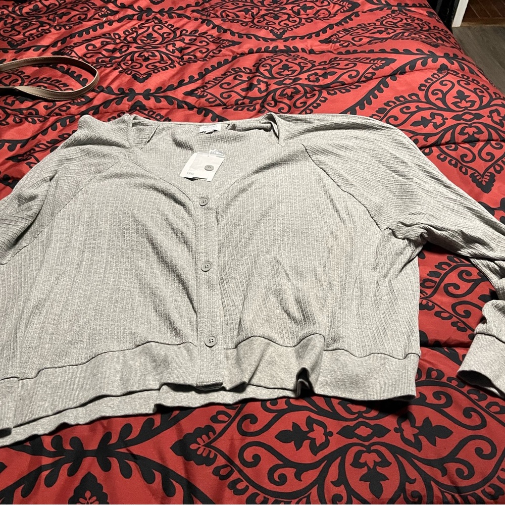 Grey cardigan